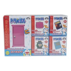 Taito 012哆啦A夢無論去哪都能開門的魔法道具組, 1套