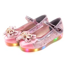 MAMI TREE 天鵝為女孩帶來的鞋子