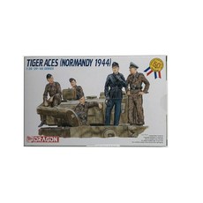 DRAGON DML0957 1/35 德國 Tiger Aces Normandy 1944 塑料模型, 1個