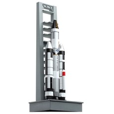 DRAGON TITAN IIIC 塑料模型宇宙飛船 + LAUNCH Pad, 1套