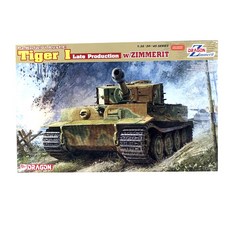 DRAGON 1/35 Tiger 1 Late Production W/zimmerit 塑料模型, 1套