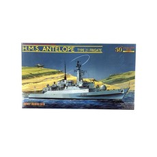 DRAGON 1/700 HMS Antelope Type21 Frigate 塑料模型, 1個