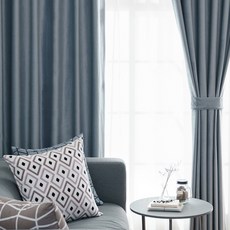 Cocoa Jit Ruel Velvet別針式遮光窗簾, 柔和的藍色