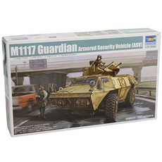 Trumpeter 1/35 M1117 Guardian裝甲安全車ASV塑膠模型 TRU01541, 1個
