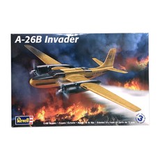 Revell Revell 1:48 A-26B Invader RVU0028 塑膠模型戰鬥機, 1個