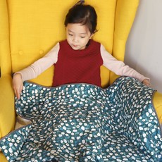 bebe chouette 山茶花圖案超細纖維睡毯, 混色