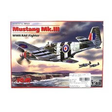 ICM塑膠模型 1/48 Mustang Mk .V2I WW2 RAF戰鬥機, 1個