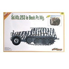 DRAGON 塑料模型 1/35 Sd.Kfz.253 le Beob.Pz.Wg。 + 指揮官會議, 1套