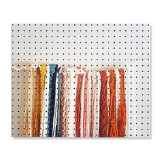 N.B. Commerce 居家裝飾洞洞板 毛線手環 白色, 1個, 混合顏色