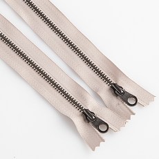 EASY-TAP 5號 仿古圓頭拉鍊 63.5cm, 淺米色, 2個