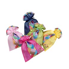 The Nuri Korea麻布福袋花刺繡拼布墊 大, 隨機發貨, 5件