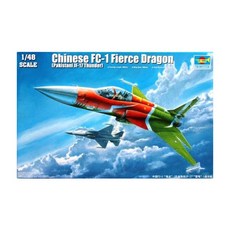트럼페터 1:48 Chinese FC-1 Fierce Dragon (Pakistani JF-17 Thunder) 프라모델 전투기, 1개