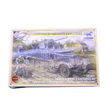 BRONCO 1:35 Sd.Kfz 6/2 3 7cm FlaK 36 auf Fahrgestell Zugkraftwagen 5t軍事塑膠模型, 1個