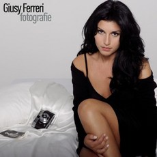 GIUSY FERRERI - FOTOGRAFIE EU수입반, 1CD