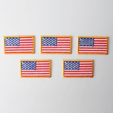 時尚亮點迷你刺繡布貼 43 x 25 mm, 美國國旗黃色邊框, 5個
