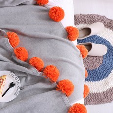 Justin&Chloe Pom Pom 彩球針織毯