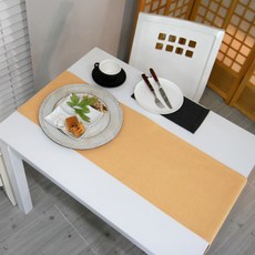 Nasan 棉質長款單色裝飾桌巾, 琥珀金 261-20, 用於邊桌（120 x 30 厘米）
