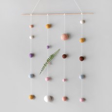 BLOOMING&ME 可愛羊毛球吊飾花環, 混合色