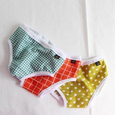 YEROOYENA Mom's Made 女童用3件組涼爽內褲 B套組