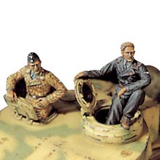 傳奇1:35 TIGER TANK CREW塑膠模型 LF3516, 1個