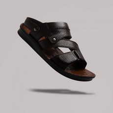 PRO WORLD CUP 男款皮革拖鞋 ON