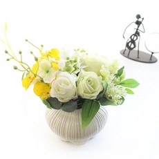 Dow F&G Harmony 浪漫花束玫瑰中心裝飾品, 1個, 紫色的