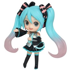Taito水晶鑽石初音未來模型, 1個