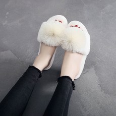 올나인 빅 폼폼 부드러운 털 방한 슬리퍼
