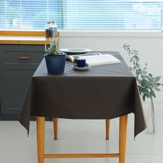 Heim&Heim 簡約素色防水桌布, 棕色, 4人座(160 x 105 cm)