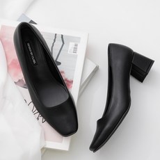 GODSHOE 淺口中跟鞋