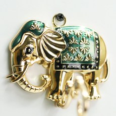 三鈴門鈴 紳士大象, 綠色