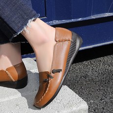 GISSE 女款縫製羊皮手工鞋