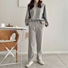 JHSTYLE 女款素色運動直筒褲 JHROK114