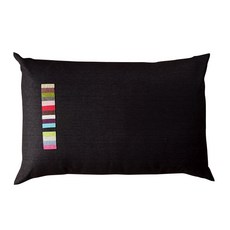 布質靠墊, 黑色