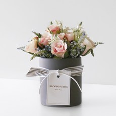 BLOOMING&ME 人造花 玫瑰 薰衣草 星花 核心, 玫瑰（淺粉色）、花木（灰色）, 1個