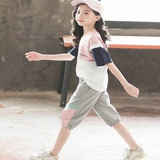 Angel Eye 女童 Cony 風格七分褲套裝