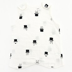 Uni FRIend 孩童魔術帽兔子圖案防踢背心