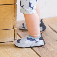 I am bebe 孩童海豚花紋防水鞋