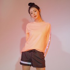 VENDIS 女款素色連帽長袖防曬衣 M222+沙灘短褲套裝 A163