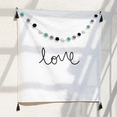 贈送WG三角旗! LOVE刺繡布藝掛布, 白色