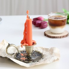 Cozy Table 復古手柄燭臺, 花朵