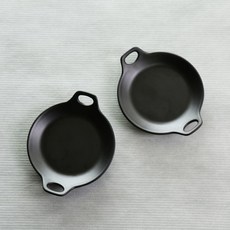 칠린 멜라민웨어 원형핸들 플레이트 소 2p, 1세트, 단품, 블랙