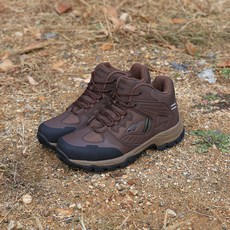 Nassau 徒步運動鞋