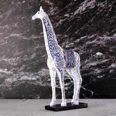 貴族長頸鹿雕像 35E16-117, 混合色