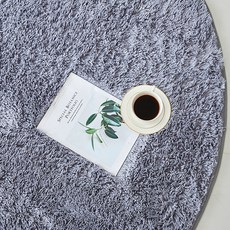 이니띠움 테디 롱 파일 원형 러그