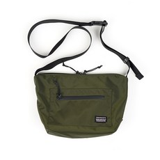 POSHPROJECTS 船型斜背包 C125, 卡其色