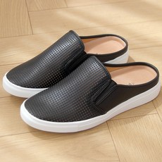 Holy Banana 男士方頭沖孔穆勒鞋 P43XI2