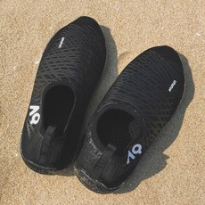 헤링본 런웨이 아쿠아슈즈 G50