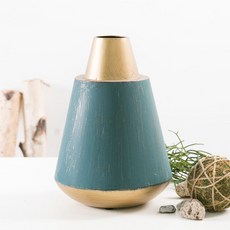 萬壽菊金邊三角鐵製花器, 藍綠色