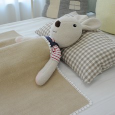 花邊絎縫蓋毯, 米色